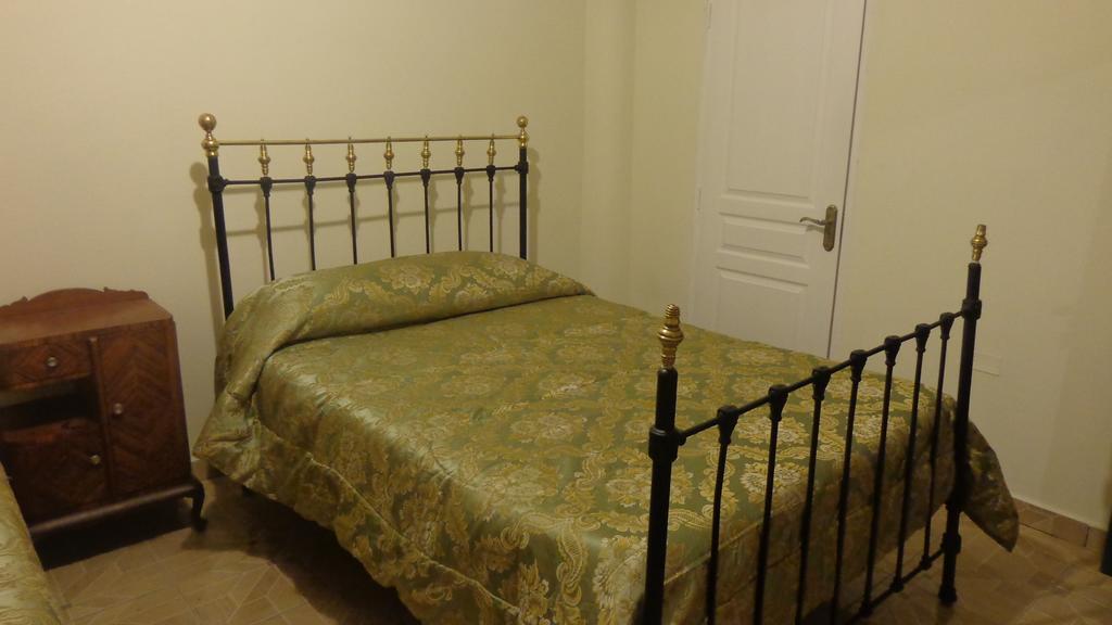 Casa Solariega Hostal B&B ซูเกร ห้อง รูปภาพ