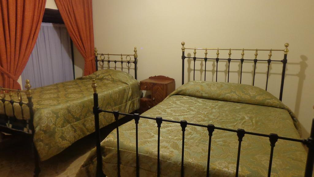 Casa Solariega Hostal B&B ซูเกร ห้อง รูปภาพ