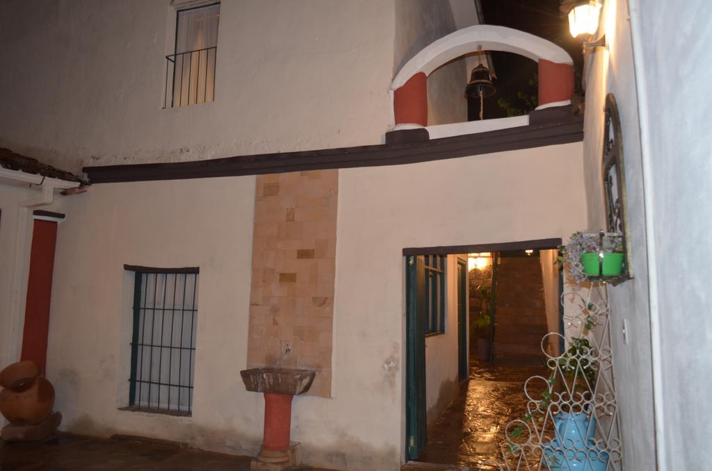 Casa Solariega Hostal B&B ซูเกร ภายนอก รูปภาพ